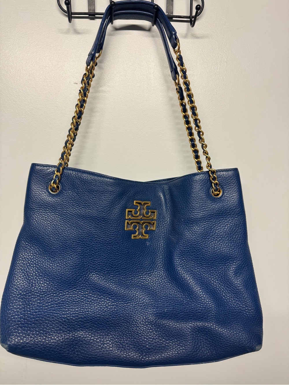 Tory Burch Navy Blue Pebbled Leather Shoulder Tote with Gold Chain